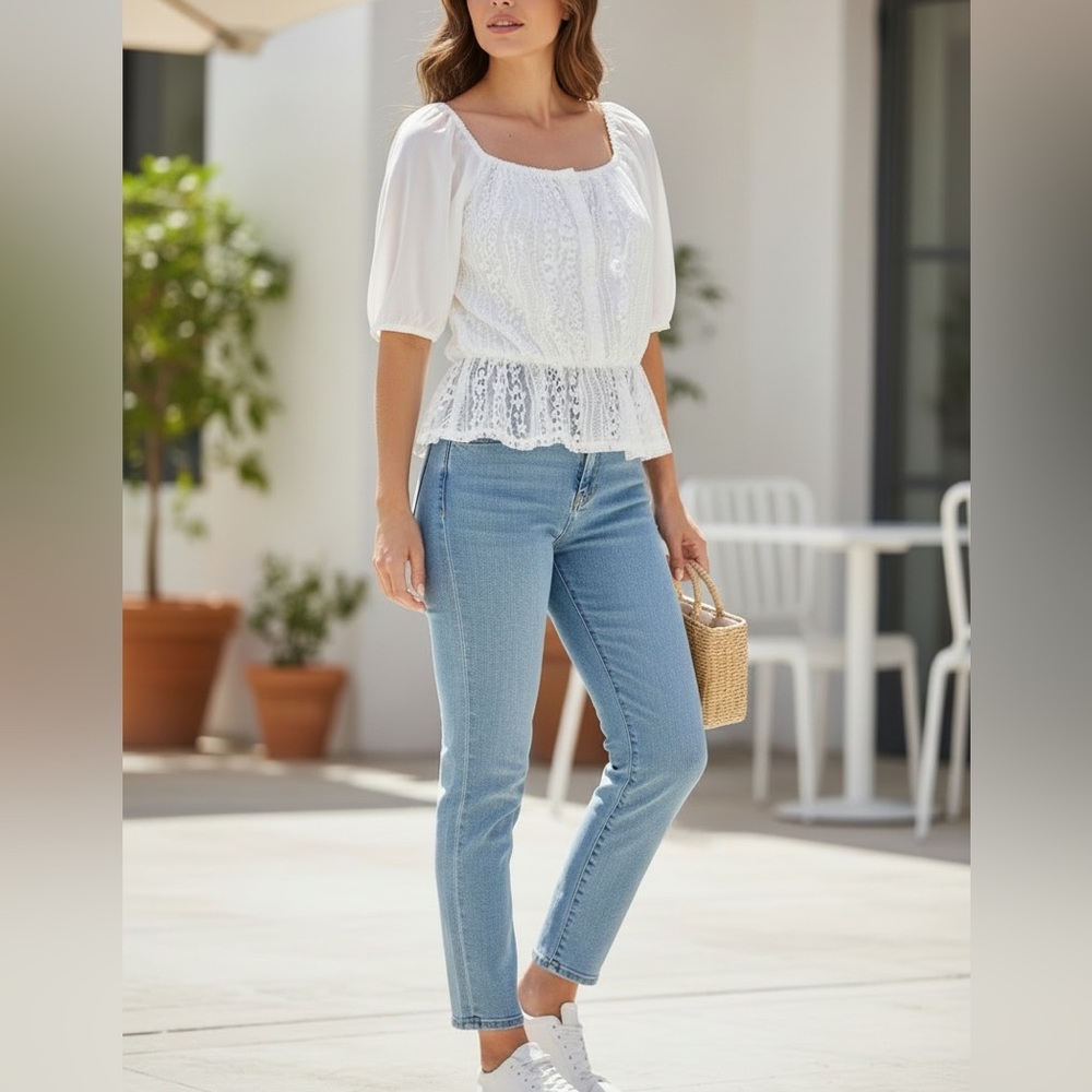 Haute Monde White Lace Peplum Blouse Size Small